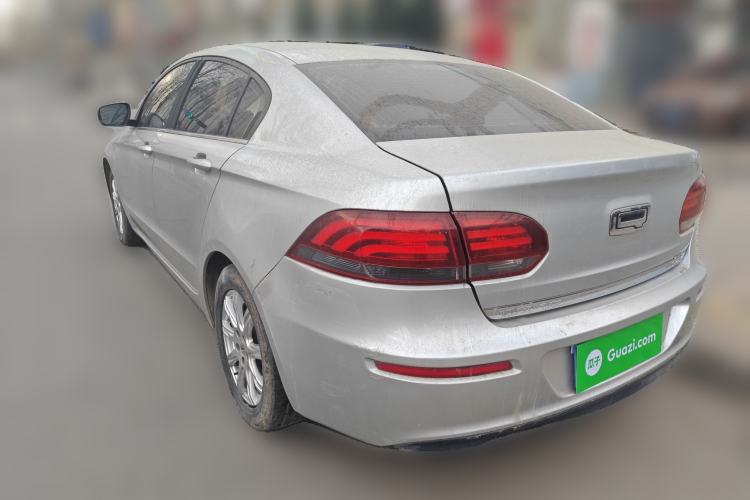 Used Qoros 3 2014 Sedan 1.6L Automatic Zhiyue Model
