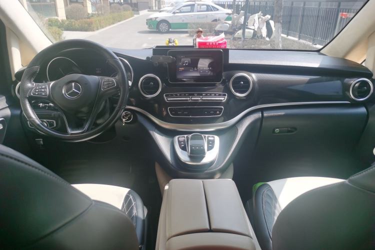 Used Mercedes-Benz Vito 
