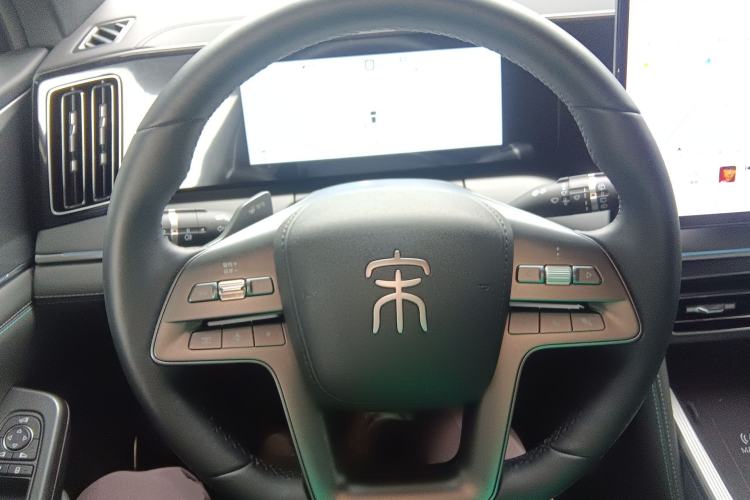 Used BYD Song L DM-i 2025 Intelligent Driving Version 160 km Beyond-Range Type
