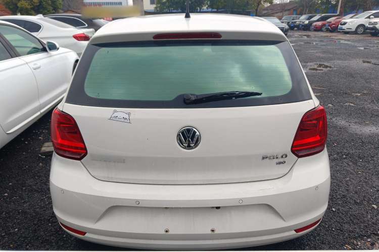 Used Volkswagen Polo 2016 1.6L Automatic Comfort Model