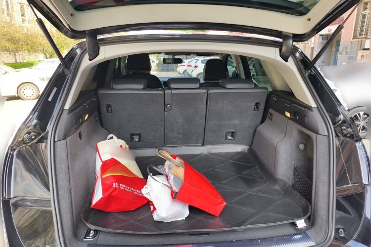 Used Audi Q5 2017 40 TFSI Ambition Edition Trunk