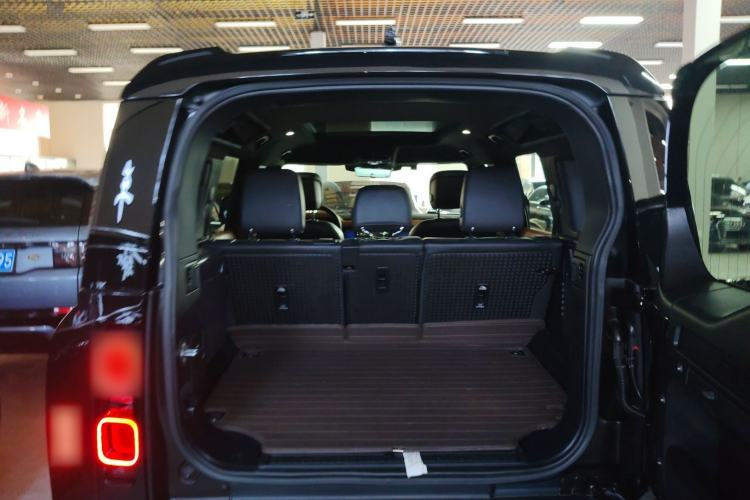 Used Land Rover Defender 2023 Facelift 110 3.0T P400 X-DYNAMIC HSE