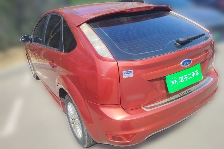 Used Ford Focus 2013 Hatchback Classic 1.8L Manual Fashion Edition Rear Left 45 Deg