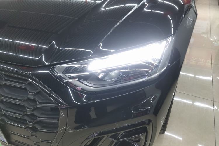 Used Audi Q5L 2025 quattro 45th Anniversary Edition 40 TFSI Luxury Dynamic Model
