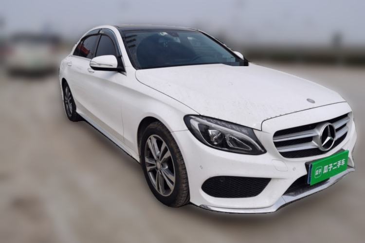 Used Mercedes-Benz C-Class 2016 C 200 L Sport Edition Front Right 45 Deg