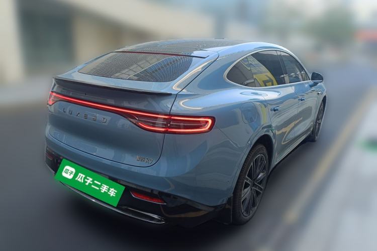 Used Hima Luxeed R7 2025 Range-Extended Version 251 km Max Rear Right 45 Deg