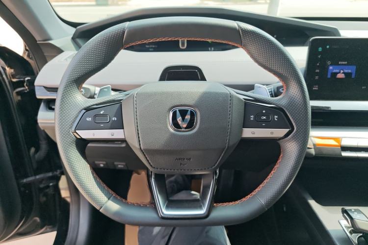 Used CHANGAN UNI-V 2022 1.5T Prestige Version