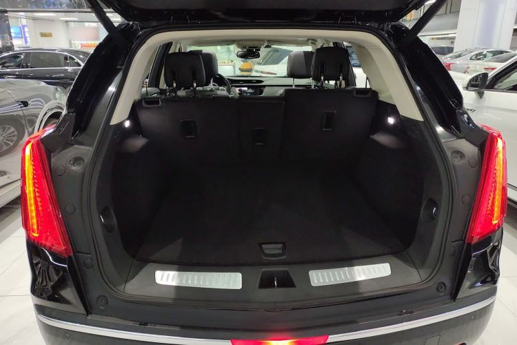 Used Cadillac XT5 2016 25T Luxury Model
