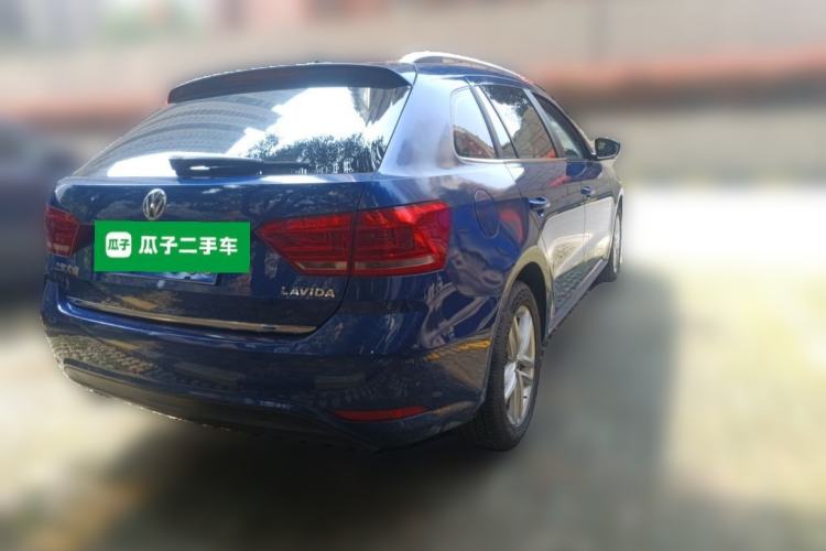 Used Volkswagen Gran Lavida 2015 1.6L Automatic Comfort Edition
