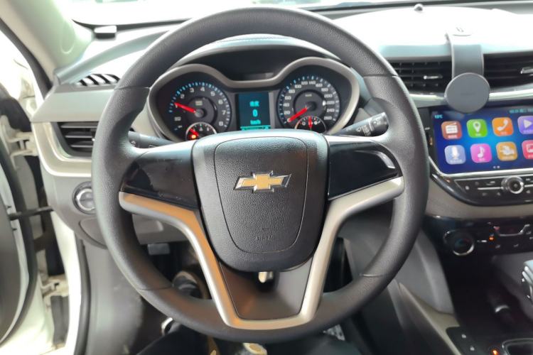 Used Chevrolet Malibu 2017 1.5T Automatic Comfort Edition Steering Wheel