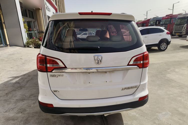 Used Baojun 730 2016 1.8L iAMT Comfort Version 7 Seats
