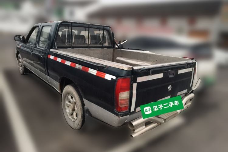 Used Dongfeng Ruichi 2015 2.5T Two-Wheel Drive Classic Long Cargo Box ZD25TCI Rear Left 45 Deg