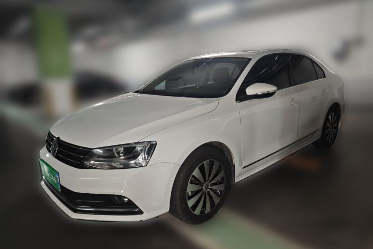 Used Volkswagen Sagitar 2017 230TSI Automatic Comfort Version