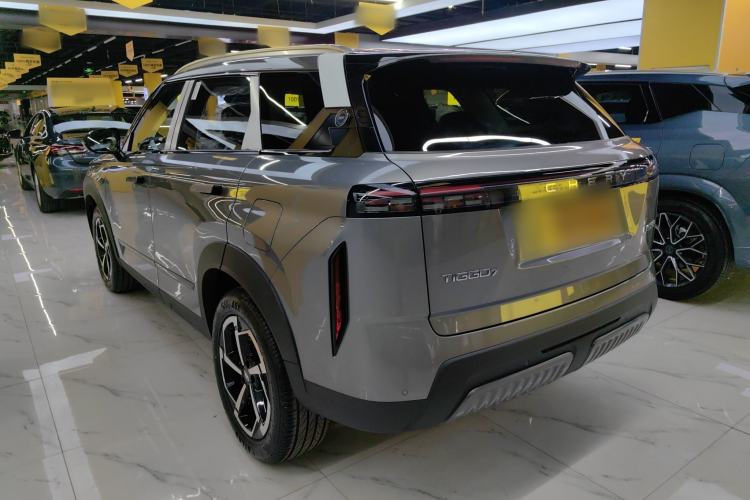 Used Chery Tiggo 7 2025 High-Performance Version 1.6T Two-Wheel Drive Edition Exterior 2