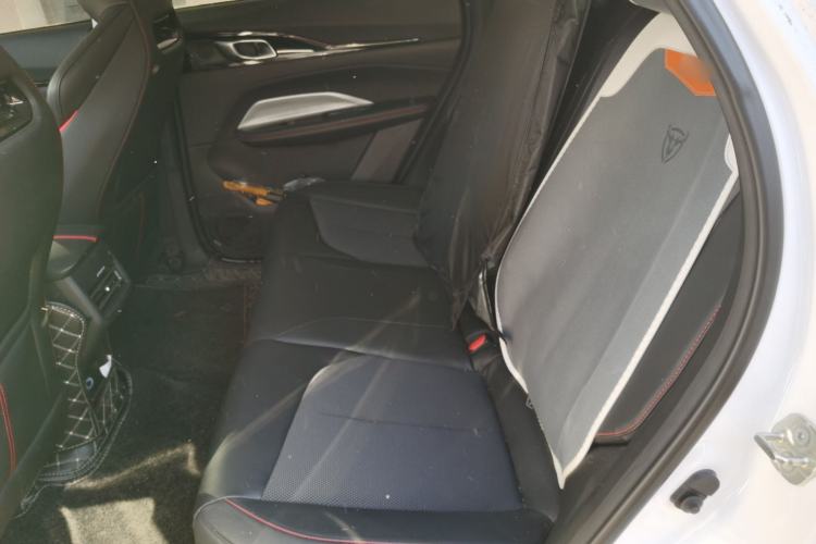 Used Oshan Z6 2022 Blue Whale 1.5T DCT Luxury Model