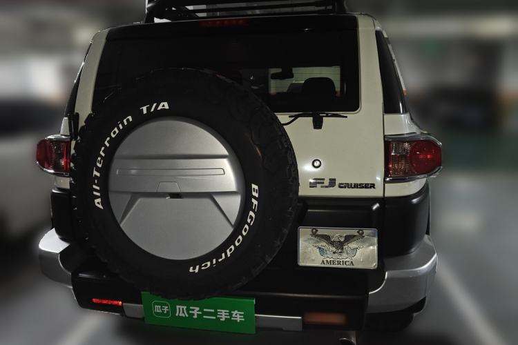 Used Toyota FJ Cruiser 2019 4.0L XTREME Eight-Cylinder Dual Fuel Tanks JBL Middle East Rear