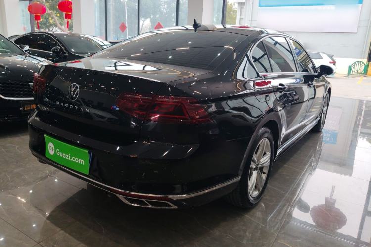 Used Volkswagen Magotan 2023 2 Million Units Limited-Edition 280TSI DSG Comfort Version Rear Right 45 Deg