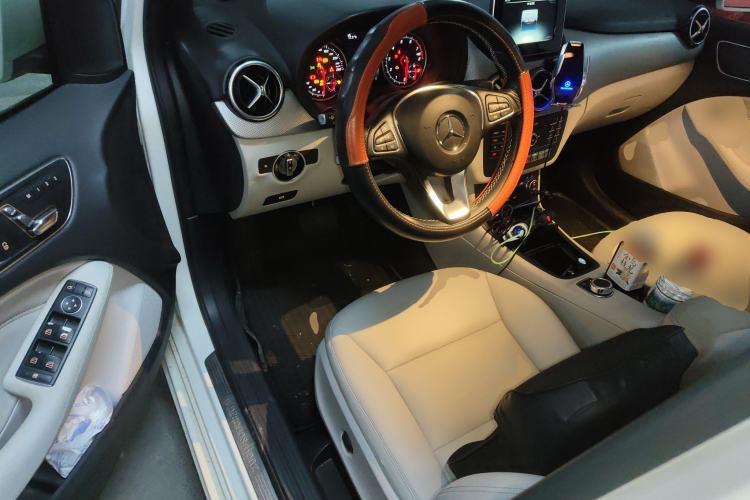 Used Mercedes-Benz B-Class 2015 B 200 Fashion Model Driver Seat