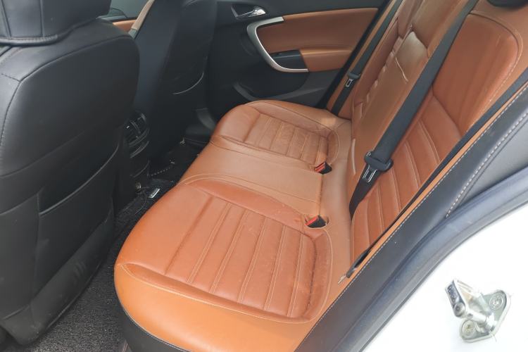 Used Buick Regal 2015 1.6T Elite Tech Model Left Rear Seat