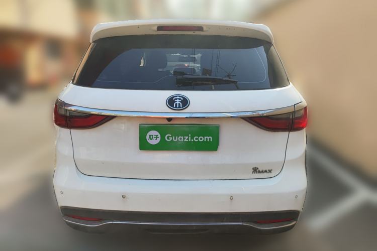 Used BYD Song MAX 2017 1.5T Automatic Smart Connect Elite 7-Seater
