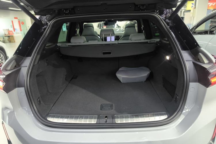 Used Nio ES6 2020 420 km Sport Edition Trunk