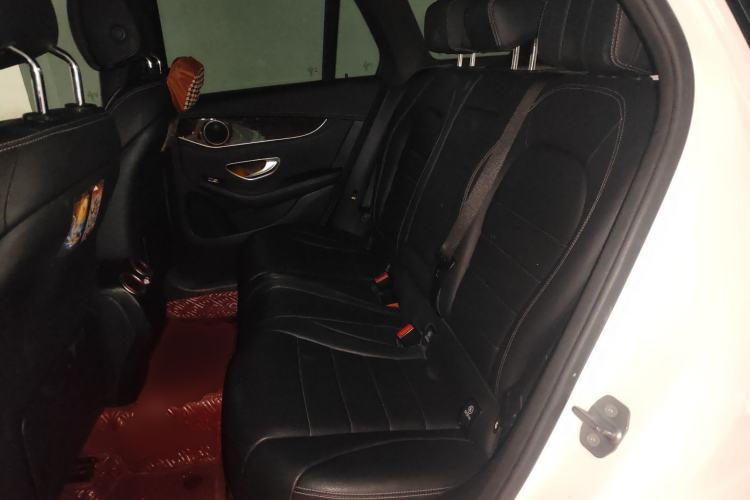 Used Mercedes-Benz GLC 2017 GLC 260 4MATIC Luxury Model
