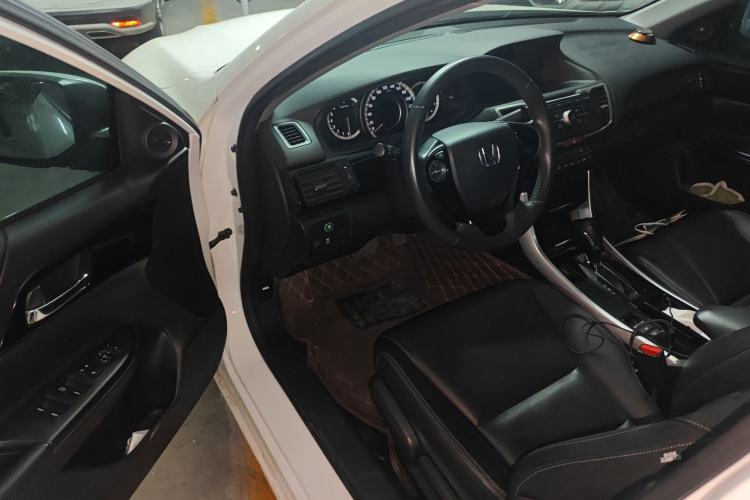 Used Honda Accord 2016 2.0L Elite Edition
