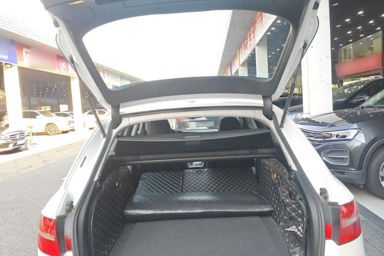 Used Audi A4 2014 40 TFSI allroad quattro plus version
