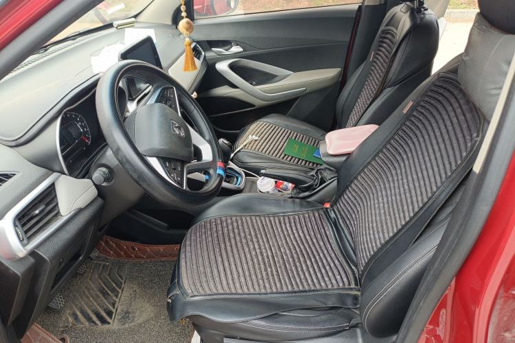 Used Baojun 510 2017 1.5L manual Comfort trim