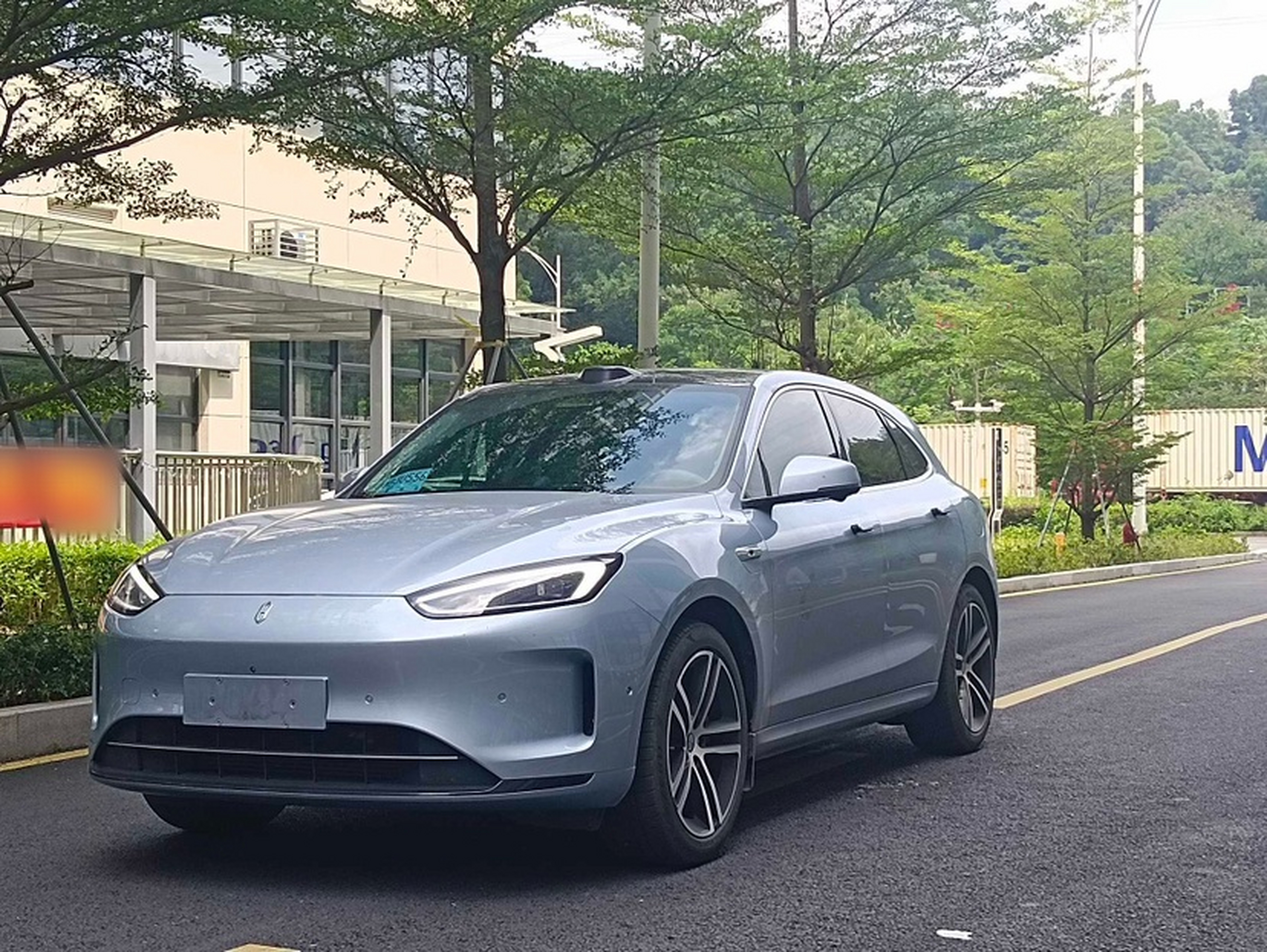 Sous le capot