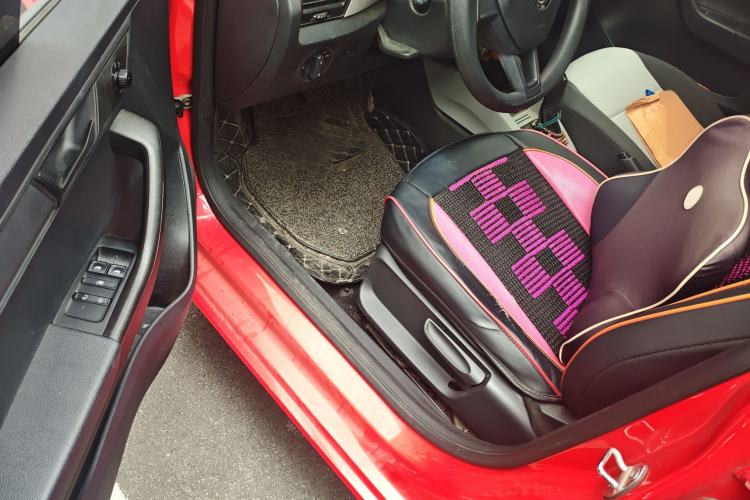 Used Skoda Fabia 2017 1.4L Automatic Car Enjoy Edition Driver Seat