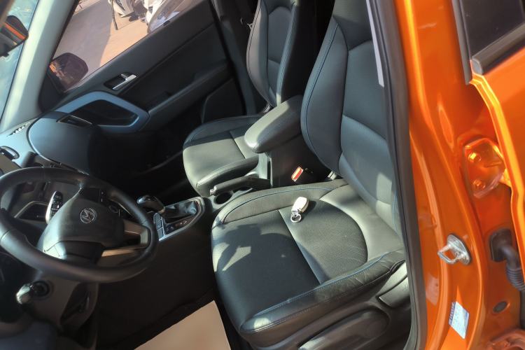 Used Hyundai ix25 2015 1.6L Automatic Two-Wheel Drive Smart GLS Trim