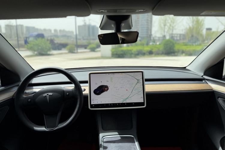 Used Tesla Model Y 2021 Standard Range Rear-Wheel Drive Version
