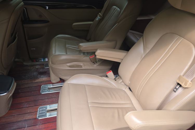 Used Buick GL8 2018 ES 28T Flagship Model China VI Standard Left Rear Seat