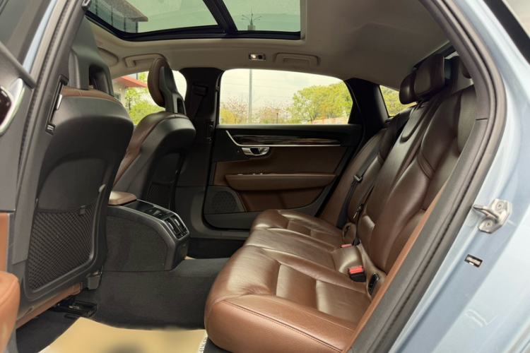 Used Volvo S90 2018 T4 Zhiyuan Edition