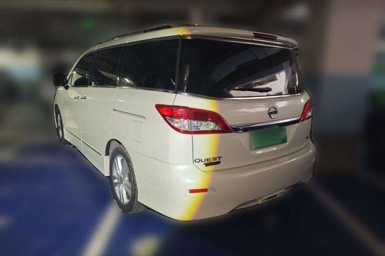 Used Nissan Quest 2015 3.5L SL
