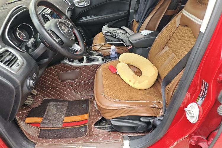 Used Jeep Compass 2017 200T Automatic Family Enjoyment Four-Wheel Drive Edition