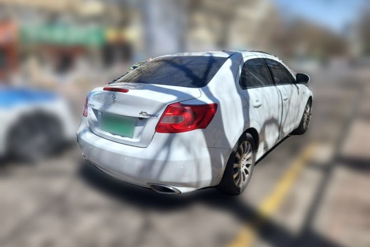 Used Suzuki Kizashi 2011 2.4L Two-Wheel Drive CVT Standard Edition