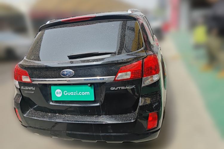 Used Subaru Outback 2014 2.5i Yashang Sport Edition
