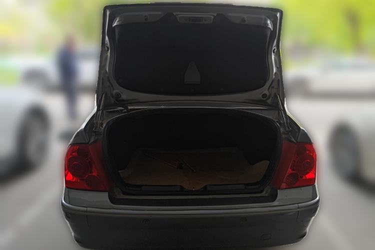 Used Peugeot 307 2010 Sedan 1.6L Manual Comfort Edition Trunk