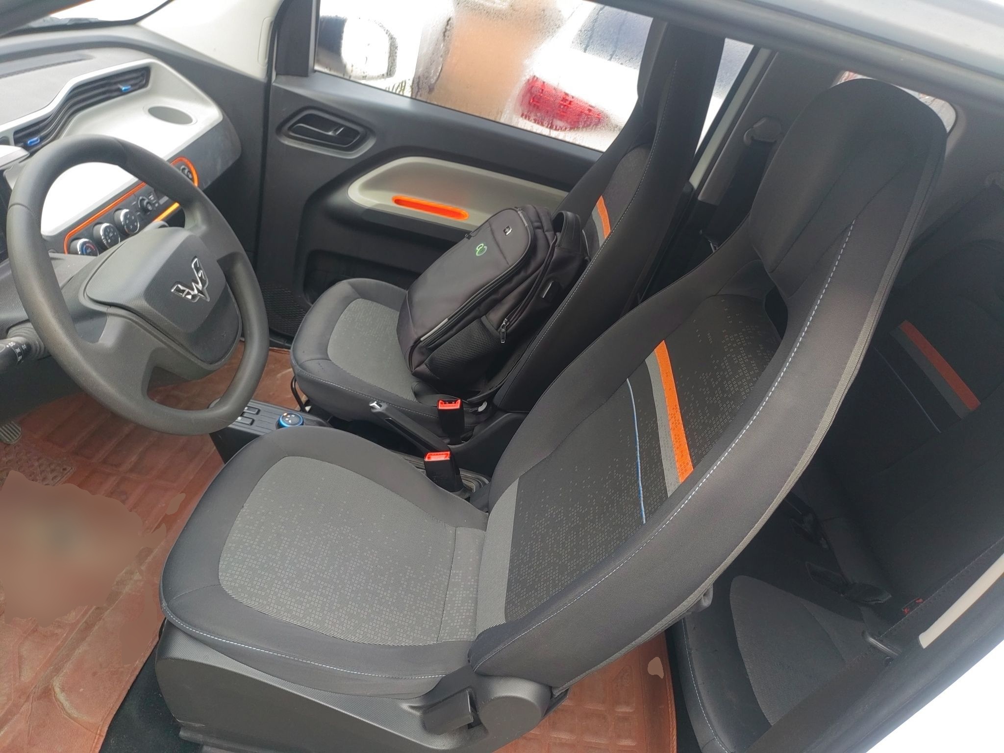 Interior delantero
