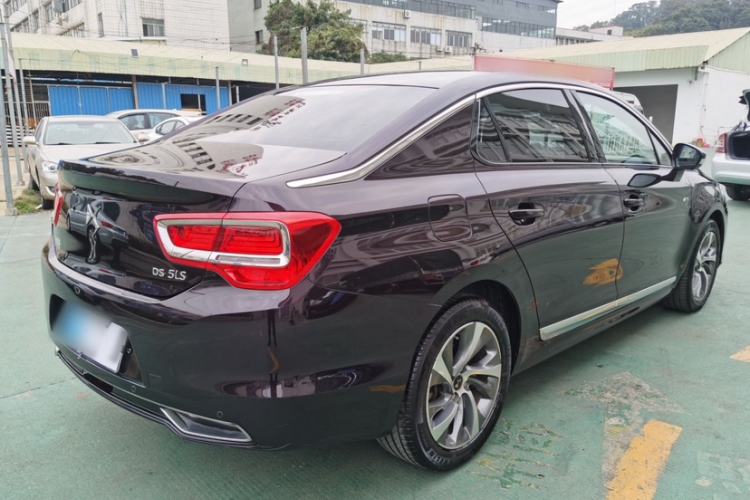 Used DS 5LS 2014 1.6T Elegant Version THP160