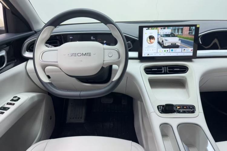 Used Geely Galaxy Geome 2025 310km Youth Edition
