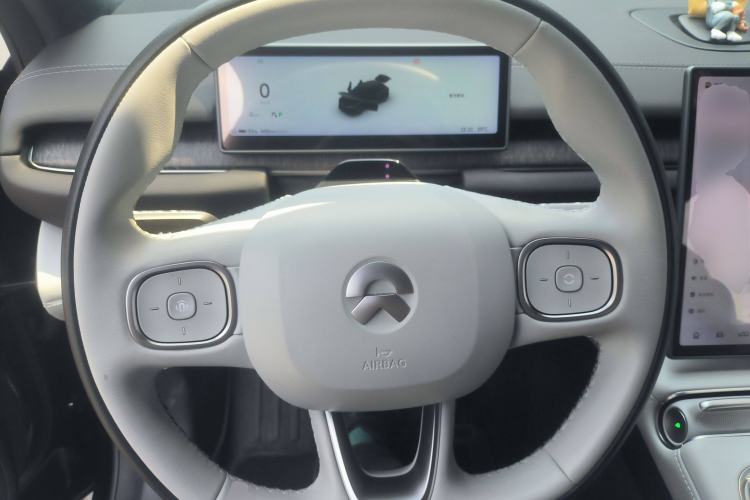 Used Nio ES6 2024 75 kWh
