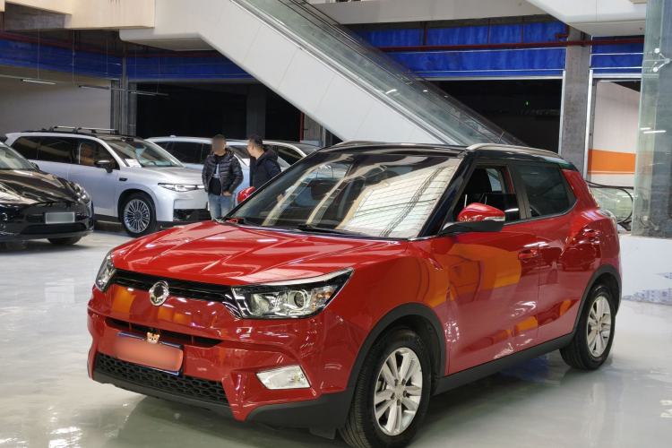 Used SsangYong Tivolan 2015 1.6L Automatic Two-Wheel Drive Zhi Chun Edition