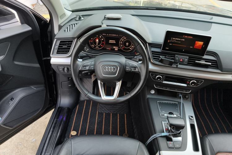 Used Audi Q5L 2020 Updated 40 TFSI Prestige Fashion Edition

