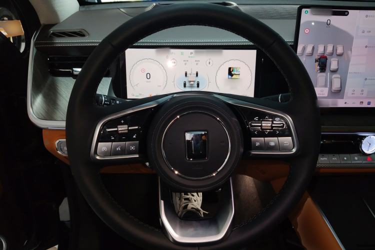 Used Tank 500 New Energy 2026 Model—Hi4-Z Smart Enjoyment Version Steering Wheel