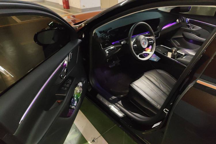 Used Buick LaCrosse 2024 Avia Edition Driver Seat