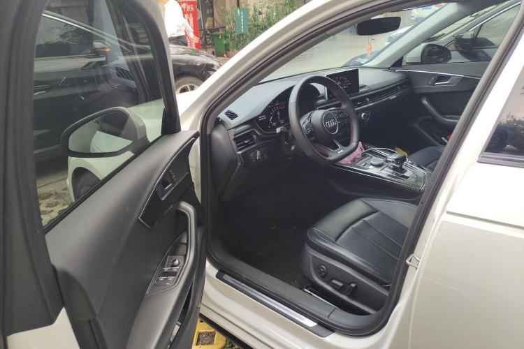 Used Audi A4L 2018 30th Anniversary Edition 40 TFSI Trendy Model