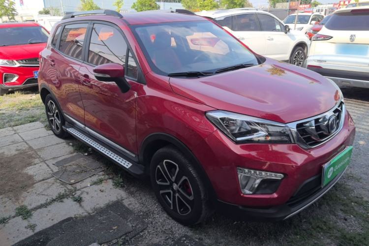 Used CHANGAN CS15 2016 1.5L Manual Luxury Edition
